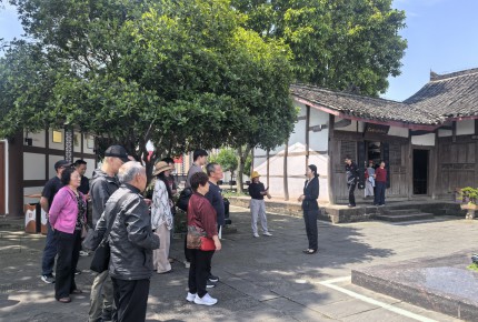 罗瑞卿纪念馆&ldquo;送你一朵小红花&rdquo;...
